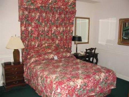 Tally Ho Inn Carmel-by-the-Sea Номер фото