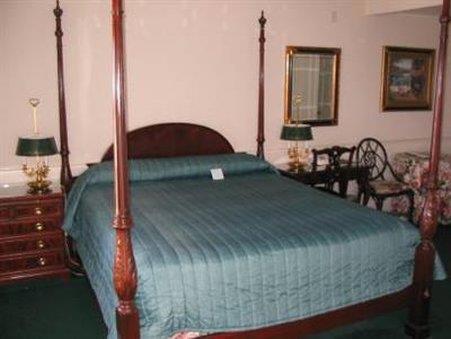 Tally Ho Inn Carmel-by-the-Sea Номер фото
